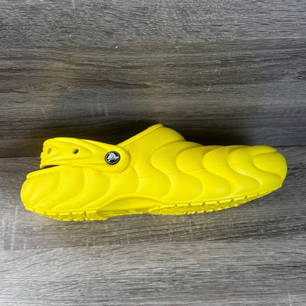 Crocs Classic Lined Overpuff Clogs Mens 9 Womens 11 Yellow Puffy Slip On NEW - Picture 8 of 10